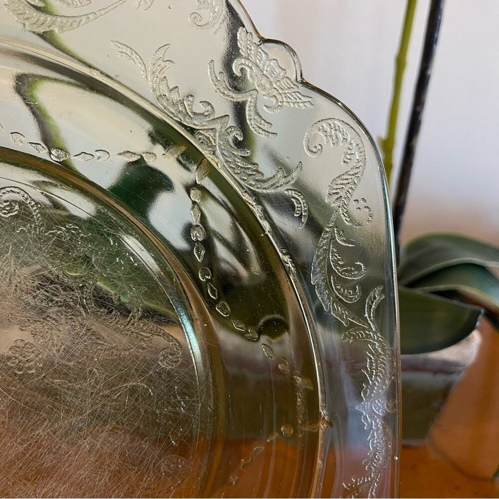 Federal Madrid Amber Depression Glass Plate 9” – Antique (1932–1938) - Picture 9 of 11